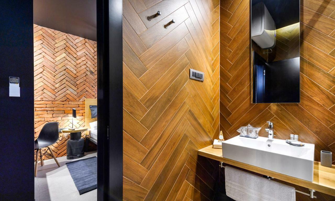 Split Industrial Design Rooms 외부 사진