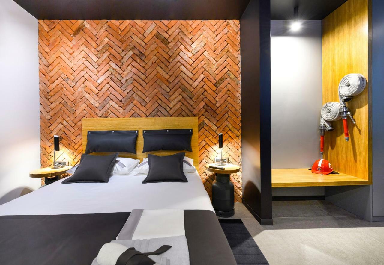 Split Industrial Design Rooms 외부 사진